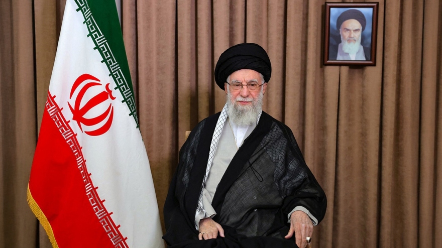 New York Times: Το Ιράν ετοιμάζεται για την επίθεση των ΗΠΑ - Οι οδηγίες Χαμενεΐ, τα σχέδια διαδοχής και η μετακίνηση των βαλλιστικών πυραύλων