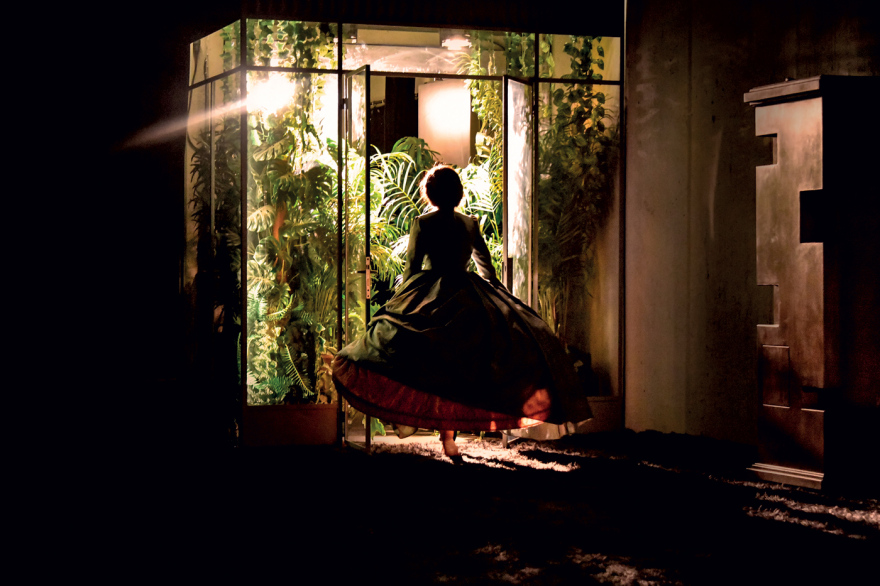 Εύα Μανιδάκη: Σκηνικά θαύματα στα θέατρα του κόσμου