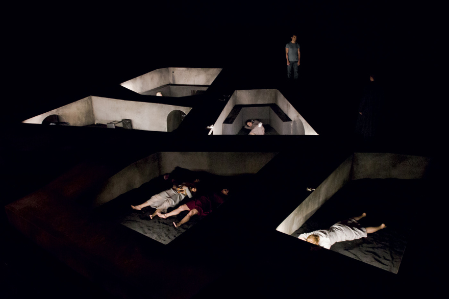 Εύα Μανιδάκη: Σκηνικά θαύματα στα θέατρα του κόσμου