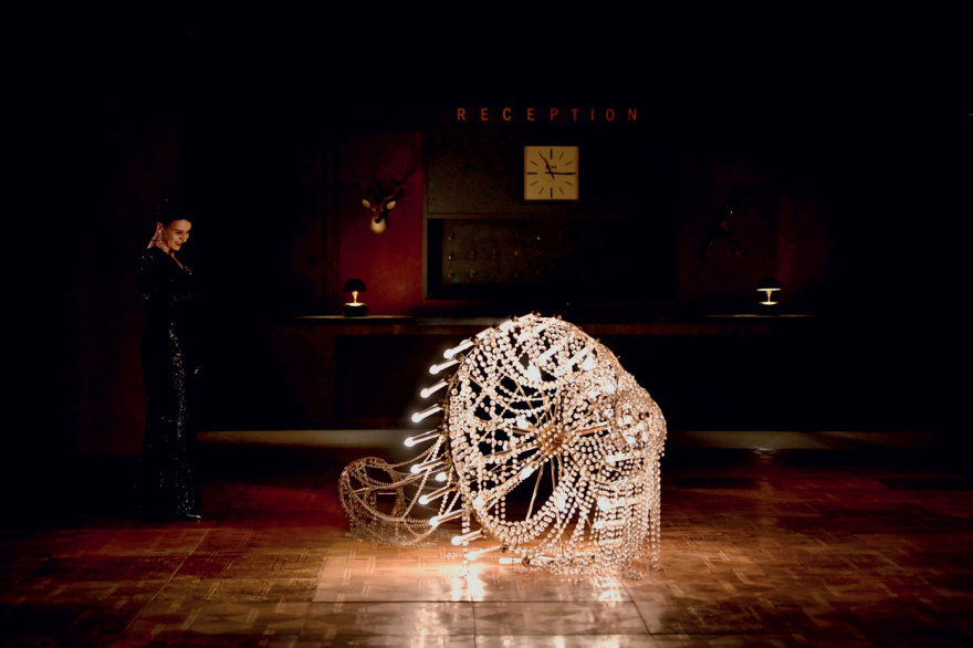 Εύα Μανιδάκη: Σκηνικά θαύματα στα θέατρα του κόσμου