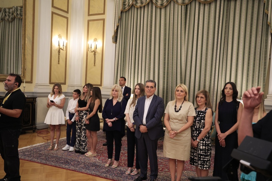 Ορκίστηκαν ο νέος υπουργός Μετανάστευσης, Θάνος Πλεύρης και τρεις υφυπουργοί - Δείτε βίντεο και φωτογραφίες