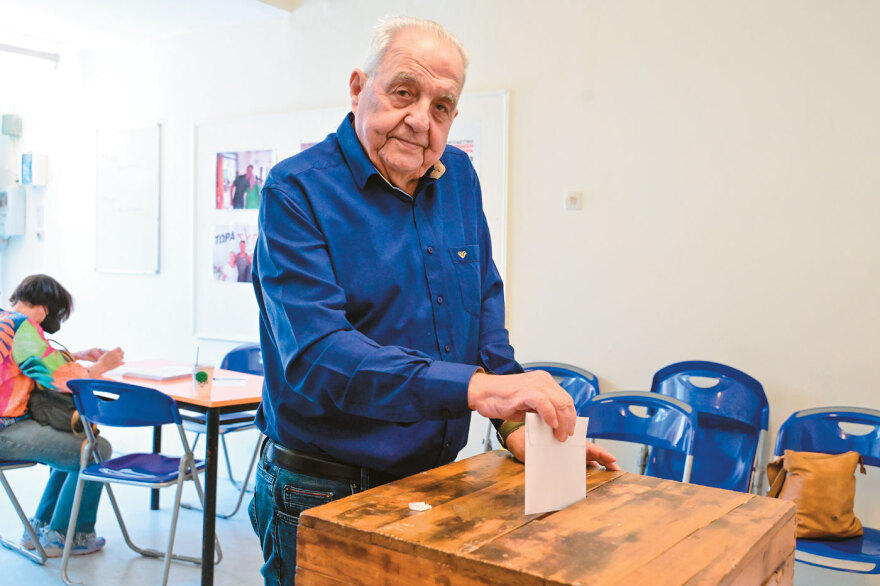 Αλέξης Τσίπρας. Ποιους θα πάρει στο νέο κόμμα και ποιους θα αφήσει Αλέξης Τσίπρας. Ποιους θα πάρει στο νέο κόμμα και ποιους θα αφήσει
