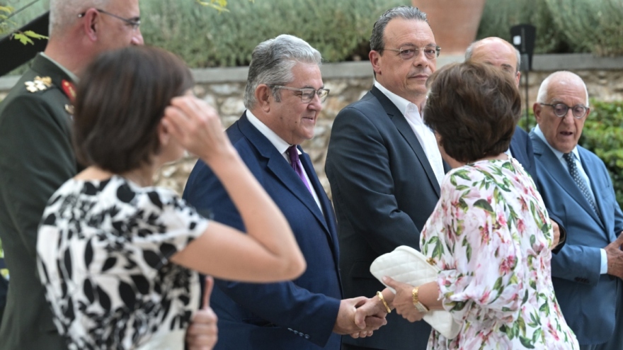 Η τοξικότητα στο δημόσιο διάλογο βάρυνε το κλίμα στην 51η Επέτειο για την αποκατάσταση της Δημοκρατίας στο Προεδρικό