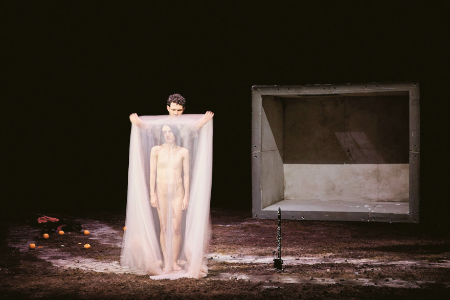 Ο γαλλικός Τύπος αποθεώνει το ΜΑΜΙ του Μάριο Μπανούσι