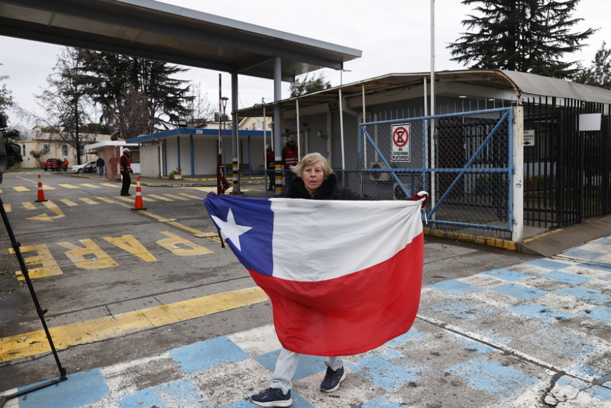 Δύο νεκροί και τέσσερις εγκλωβισμένοι μετά από κατάρρευση στοάς ορυχείου στη Χιλή - Δείτε βίντεο