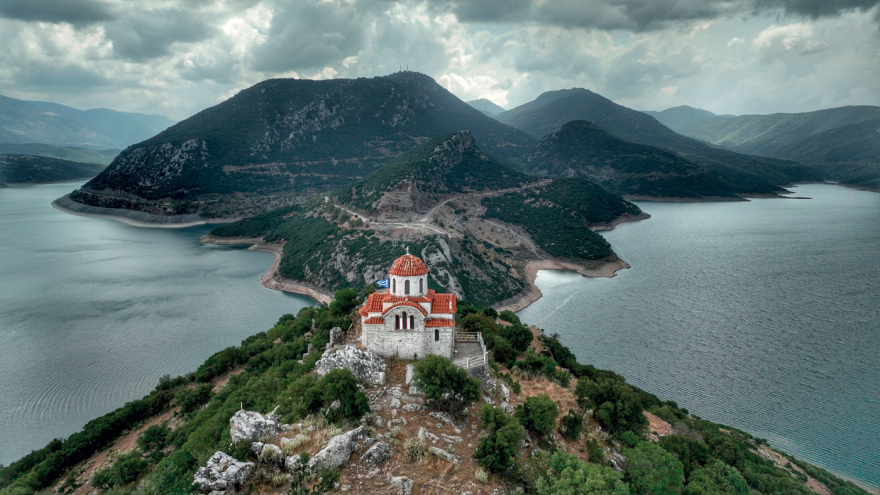 Ο Τάκης Γιαννέτος μας δείχνει την Ελλάδα από ψηλά