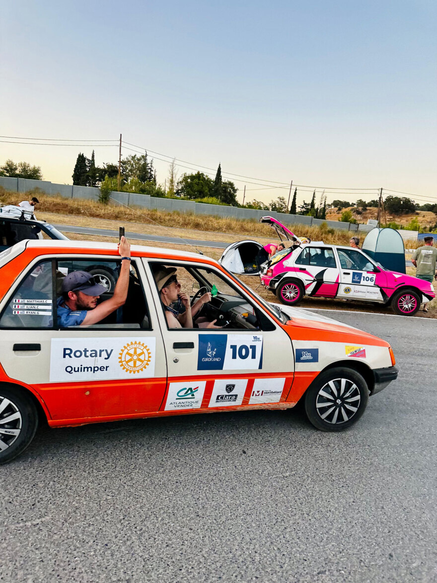 Το ευρωπαϊκό road trip που έφερε 700 Γάλλους ταξιδιώτες στις Αφίδνες 