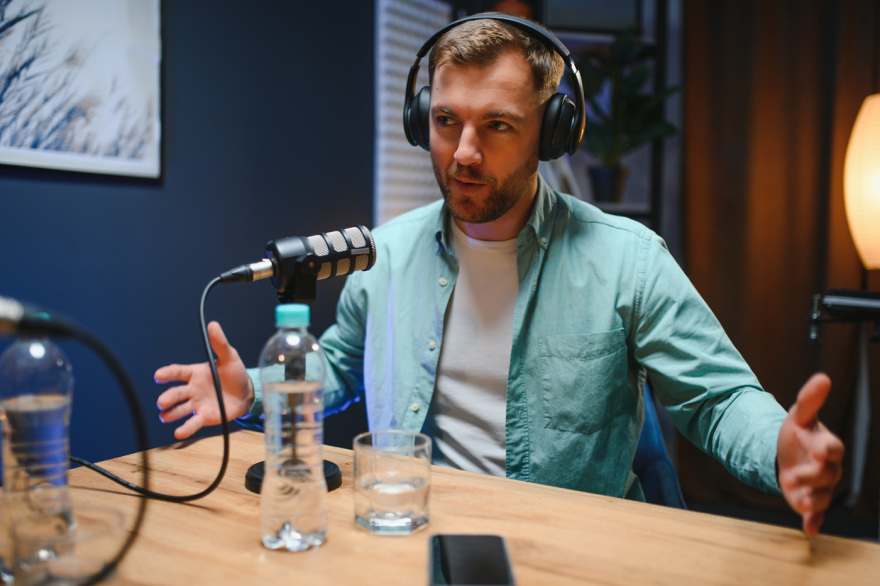 Ο «κανόνας των 5 ωρών»: Το μυστικό της δια βίου μάθησης που οδηγεί στην επιτυχία