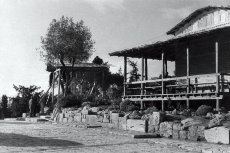 Δημήτρης Πικιώνης: Ο ποιητής της αρχιτεκτονικής που διαμόρφωσε τον περιβάλλοντα χώρο της Ακρόπολης