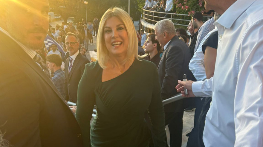 89th TIF: Arrivals, Snapshots and Backstage - Video and Pictures