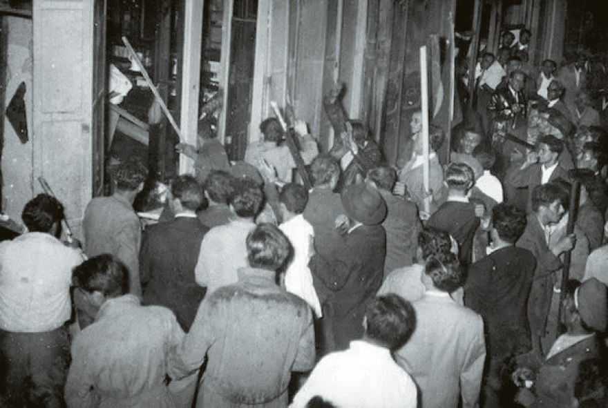 Σεπτεμβριανά, 70 χρόνια μετά: Ο ρόλος του Τούρκου πράκτορα που πυροδότησε τη σφαγή των Ελλήνων της Πόλης το 1955