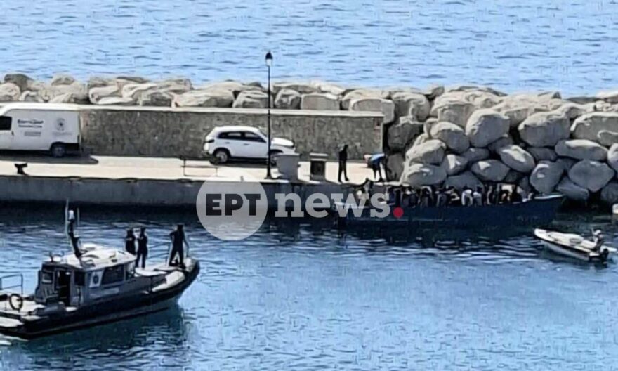 Τρία νέα σκάφη με 190 παράνομους μετανάστες εντοπίστηκαν ανοιχτά της Γαύδου
