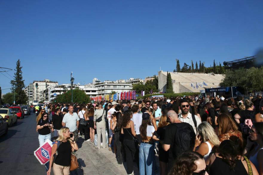 Η Άννα Βίσση ξεσήκωσε ξανά το Καλλιμάρμαρο σε μια φαντασμαγορική βραδιά - Δείτε βίντεο και φωτογραφίες