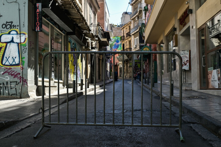 Πώς ήταν η Αθήνα χωρίς αυτοκίνητα - Μία ιστορική αναδρομή από τους αμαξάδες με τη φουστανέλα μέχρι το σήμερα