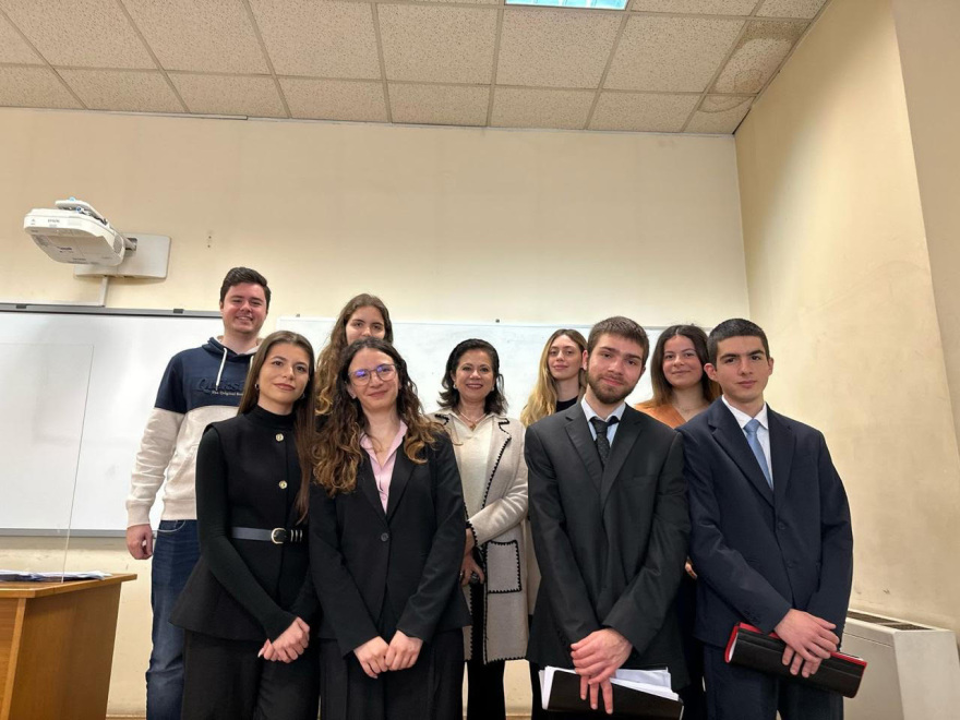 Διακρίσεις της Νομικής Σχολής Αθηνών σε διεθνείς διαγωνισμούς