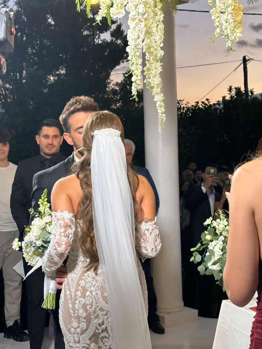 Γιώργος Λιβάνης και Ανδρομάχη παντρεύτηκαν και βάφτισαν τον γιο τους, δείτε βίντεο και φωτογραφίες