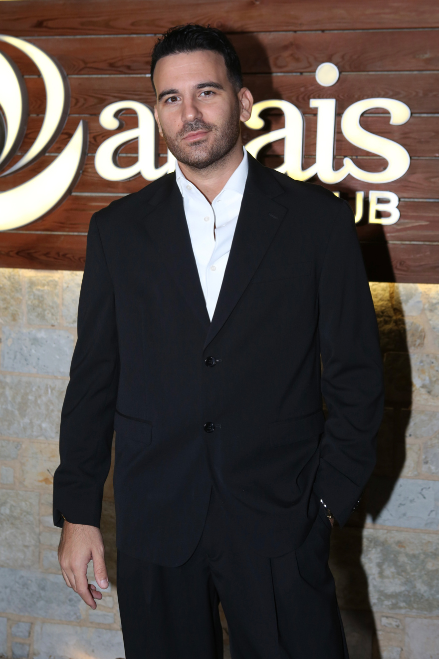 Γιώργος Λιβάνης και Ανδρομάχη παντρεύτηκαν και βάφτισαν τον γιο τους, δείτε βίντεο και φωτογραφίες