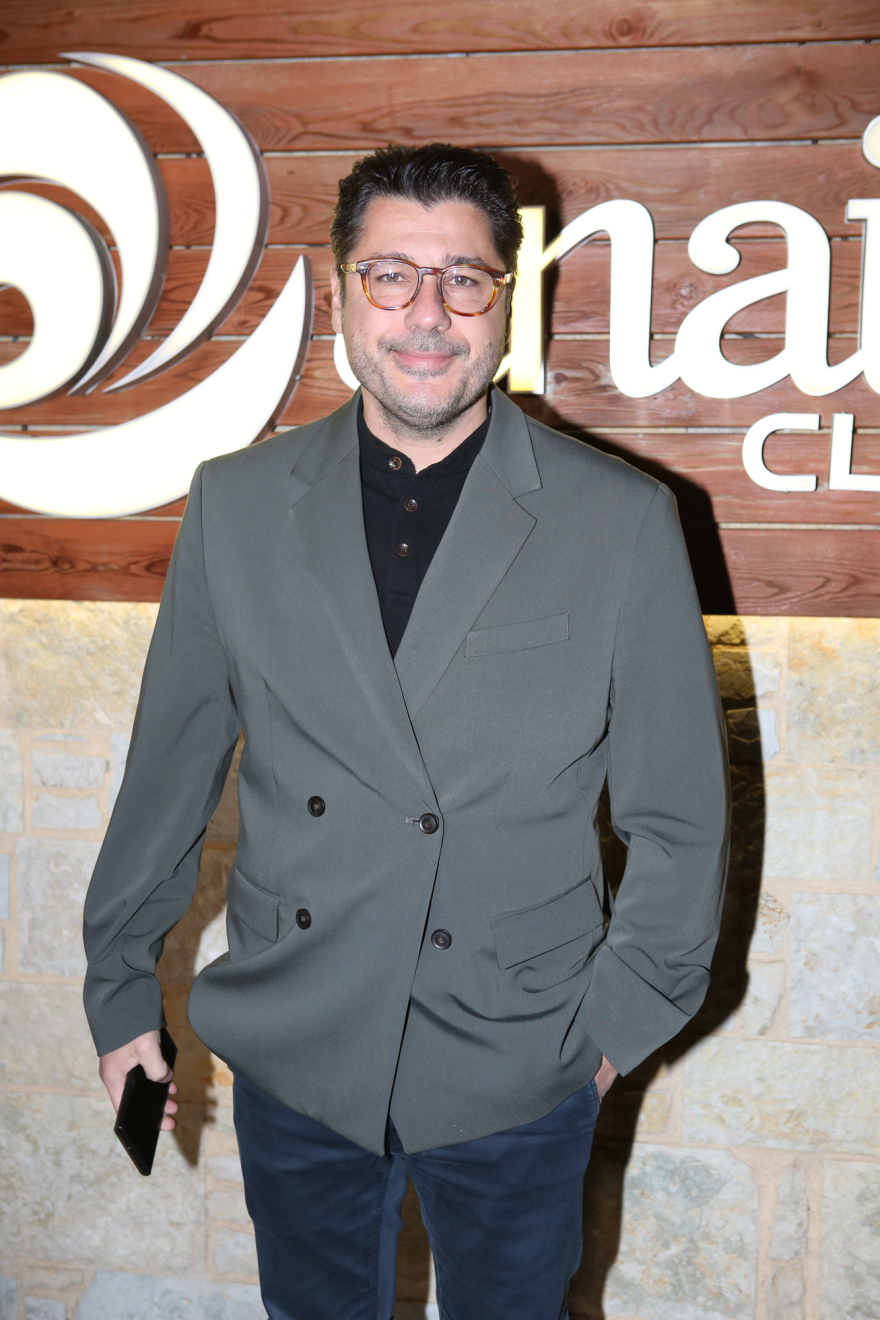 Γιώργος Λιβάνης και Ανδρομάχη παντρεύτηκαν και βάφτισαν τον γιο τους, δείτε βίντεο και φωτογραφίες