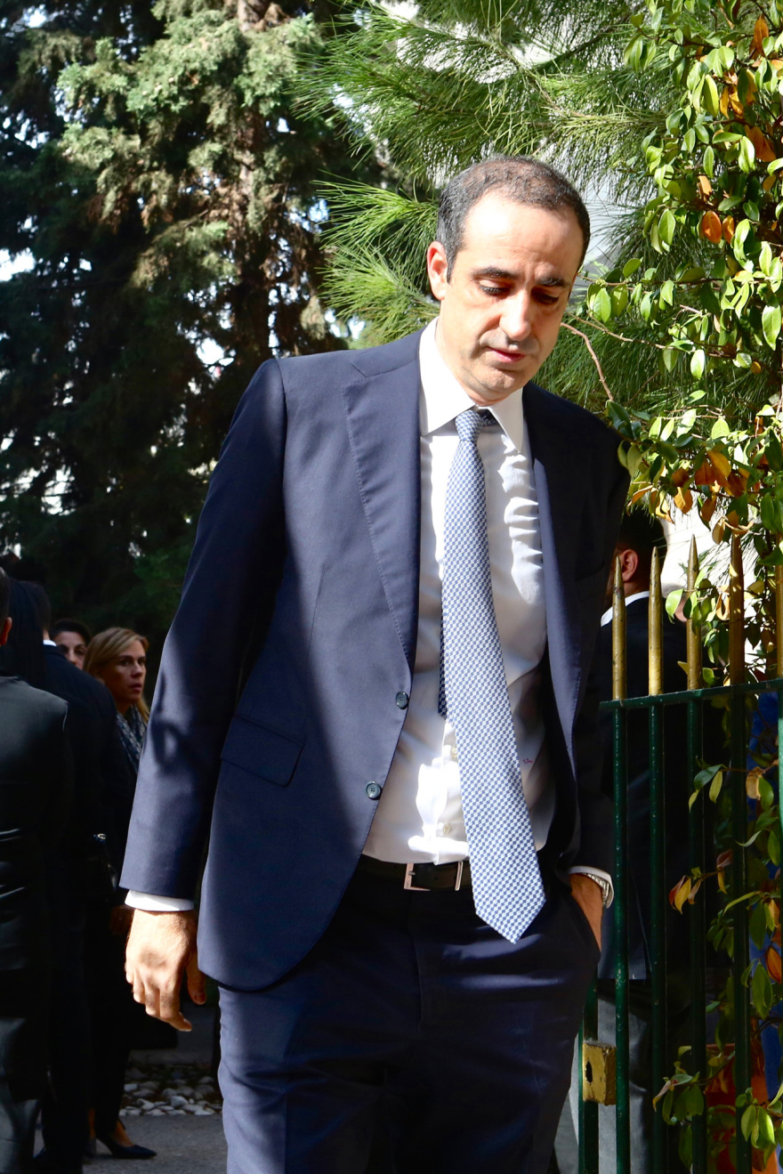 Κωνσταντίνος Κυρανάκης: Το τελευταίο «αντίο» στη μητέρα του - Δείτε φωτογραφίες