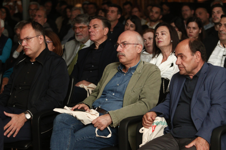 ΠΑΣΟΚ: Οι απουσίες στην εκδήλωση Σαχινίδη και τα ονόματα των Ομάδων Συνεδρίου