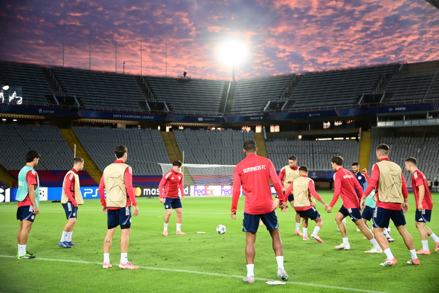 Ολυμπιακός: Παίζει απόψε με την Μπαρτσελόνα στο ίδιο στάδιο που η Πατουλίδου φώναξε «για την Ελλάδα ρε γαμώτο» - 70 χρόνια ελληνικής ιστορίας στο Μονζουίκ