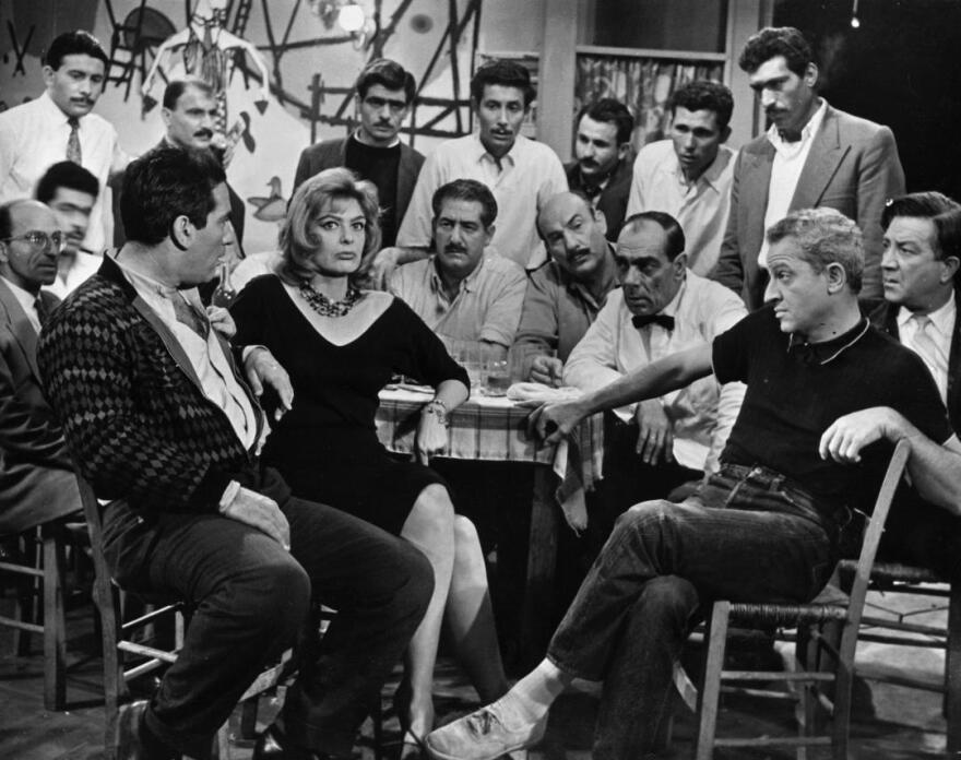 Μάνος Χατζιδάκις: Μαραθώνιος ταινιών που σφράγισε με τις μελωδίες του στο Μέγαρο Μουσικής Αθηνών