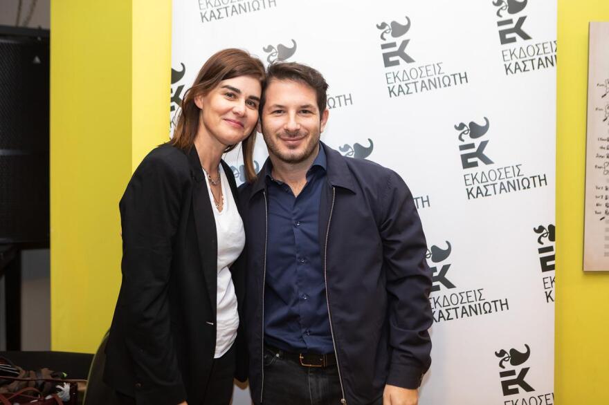 Η Λήδα Ρουμάνη παρουσίασε την πρώτη της ποιητική συλλογή με τίτλο «Πόρτα Ανοιχτή» - Στο πλευρό της η Ελευθερία Αρβανιτάκη