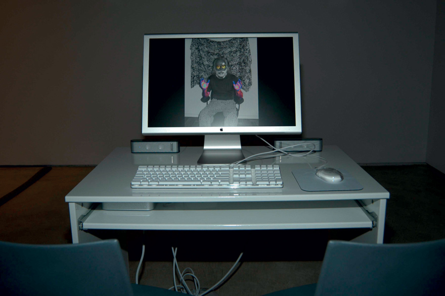 Λουκάς Σαμαράς, ο άρχοντας του παράξενου