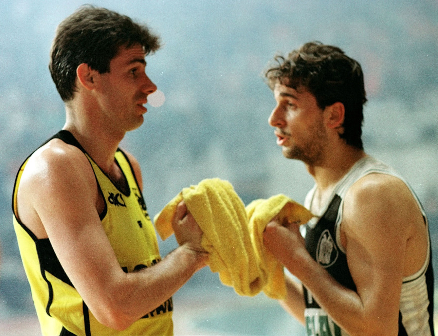 Άρης-ΠΑΟΚ, η προϊστορία: Ο τελικός των ξυρισμένων κεφαλιών, το αήττητο και οι μπουνιές του Γκάλη με τον Μπάνε - Βίντεο και φωτογραφίες 