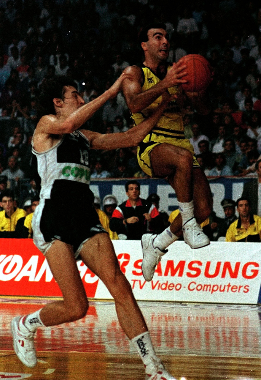 Άρης-ΠΑΟΚ, η προϊστορία: Ο τελικός των ξυρισμένων κεφαλιών, το αήττητο και οι μπουνιές του Γκάλη με τον Μπάνε - Βίντεο και φωτογραφίες 