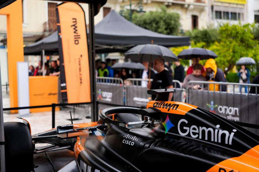 Το showcar της McLaren F1 Team στο Ζάππειο Μέγαρο
