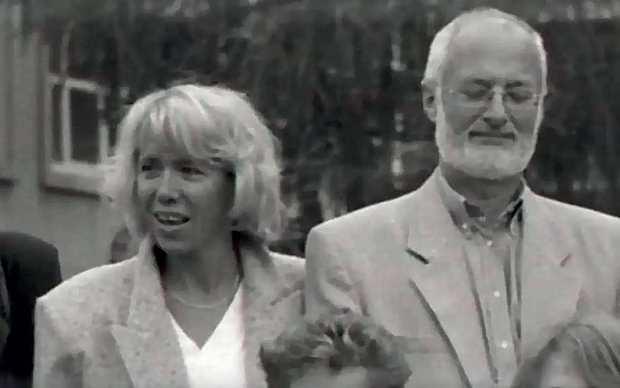 Η ανατομία ενός σκανδάλου: Γιατί οι Γάλλοι έφτασαν να αναρωτιούνται αν η Μπριζίτ Μακρόν είναι... άντρας Η ανατομία ενός σκανδάλου: Γιατί οι Γάλλοι έφτασαν να αναρωτιούνται αν η Μπριζίτ Μακρόν είναι... άντρας