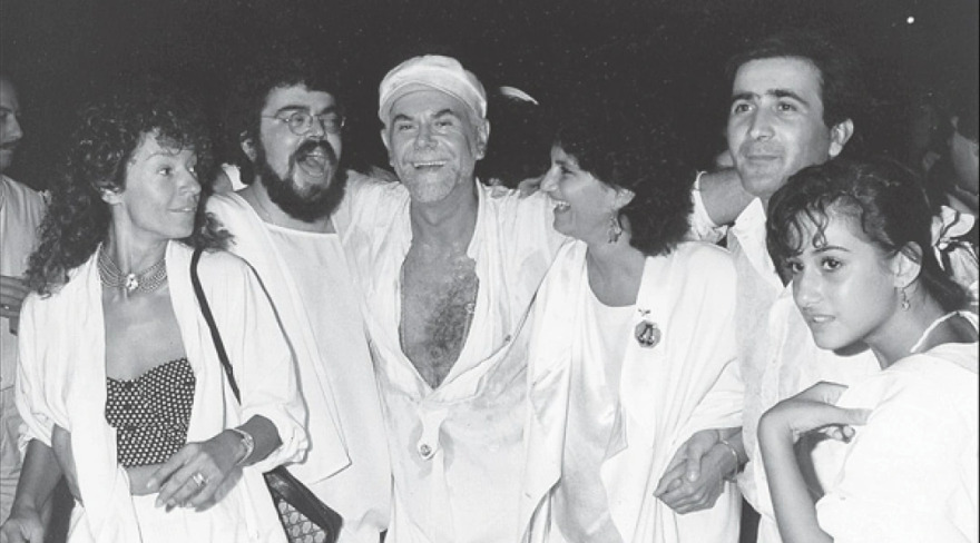 Ανδρέας Βουτσινάς: Τα μαθήματα με την Μέριλιν και τον Μπράντο, ο έρωτας με την Τζέιν Φόντα και η απουσία από τη ζωή του γιου του