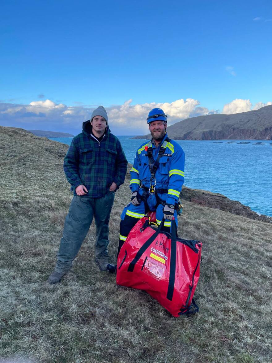 Επιχείρηση διάσωσης σκύλου που έπεσε σε γκρεμό 30 μέτρων στη Σκωτία - Δείτε φωτογραφίες