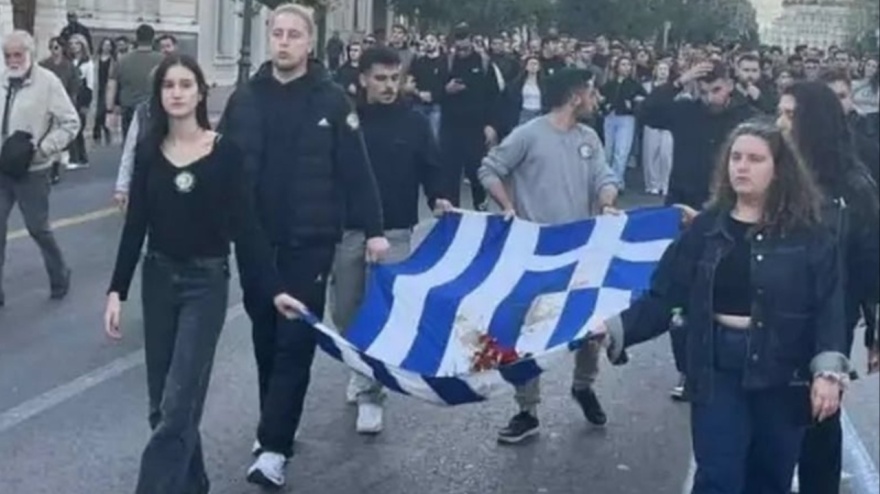 mixcollage-18-nov-2025-12-11-am-996