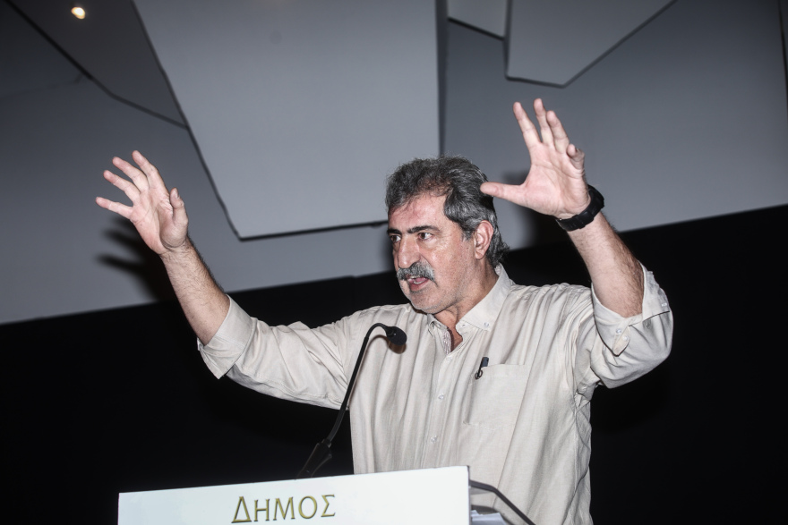 Η Ιθάκη του Τσίπρα: Αμετανόητος, υπερασπίζεται τα πεπραγμένα του από το δημοψήφισμα και τον Καμμένο ως τη Novartis και το Μάτι