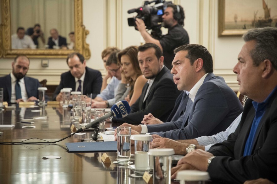 Η Ιθάκη του Τσίπρα: Αμετανόητος, υπερασπίζεται τα πεπραγμένα του από το δημοψήφισμα και τον Καμμένο ως τη Novartis και το Μάτι