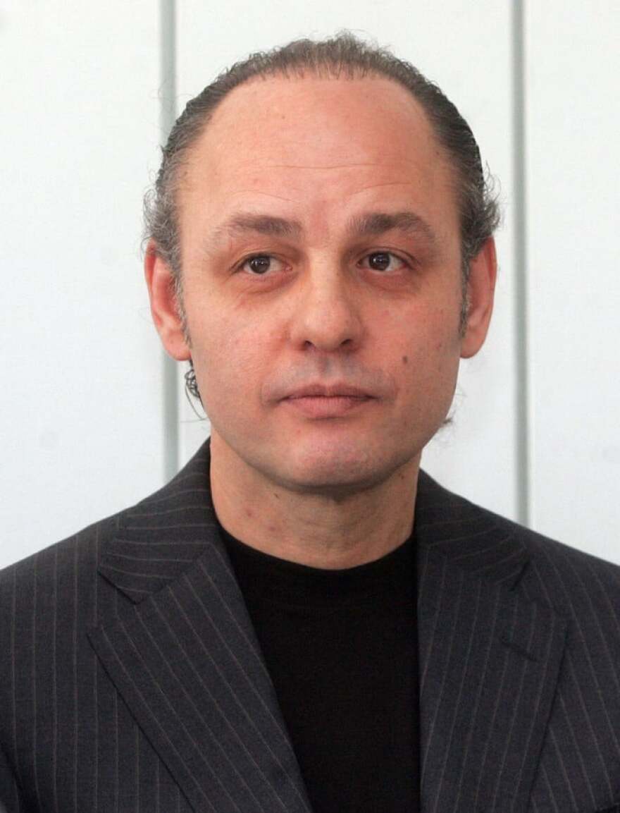 Γιώργος Χατζιδάκις κατά  Μποφίλιου - Χαρούλη:  Κινείται νομικά εναντίον της παγκόσμιας περιοδείας-αφιέρωμα στον Μάνο