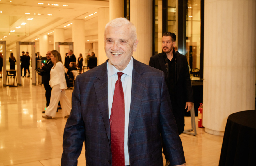 Οι φωτογραφίες από την εκδήλωση μνήμης και τιμής στον Βαρδή Ι. Βαρδινογιάννη στο Μέγαρο Μουσικής - Ποιοι έδωσαν το «παρών»