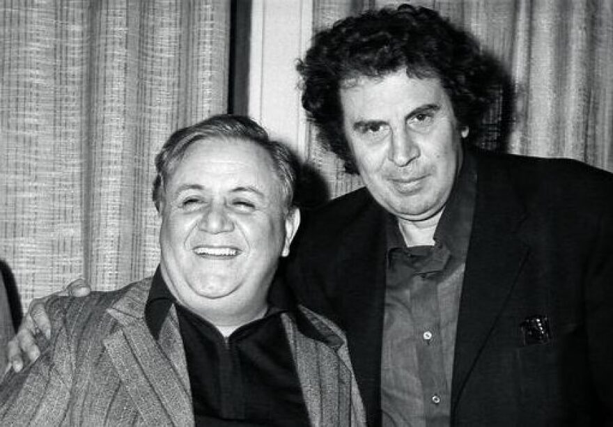 Η πλευρά Θεοδωράκη παίρνει θέση στη διαμάχη του υιού Χατζιδάκι: Ο Μίκης δεν θα αισθανόταν καλά να συμμετέχει σε περιοδεία χωρίς την έγκριση του κληρονόμου του Μάνου