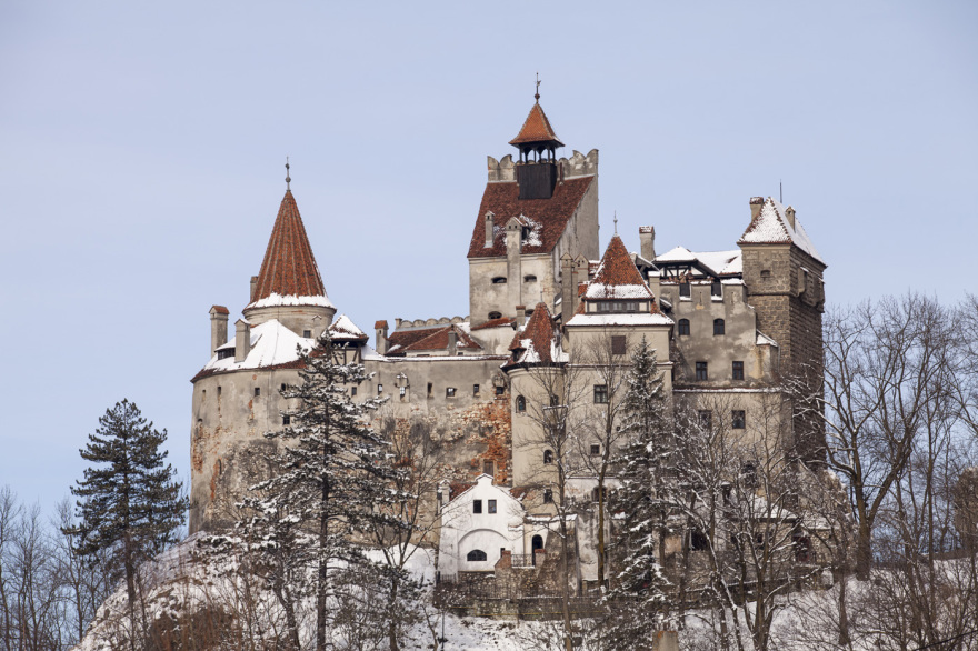 Βρετανός φοιτητής πήγε για πεζοπορία κοντά στο κάστρο του Κόμη Δράκουλα και εξαφανίστηκε, το τελευταίο του τηλεφώνημα