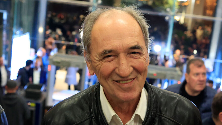 Νέο κόμμα με αυτοοργάνωση προανήγγειλε ο Τσίπρας και είπε ότι τα κόμματα του προοδευτικού χώρου έχουν κλείσει τον κύκλο τους