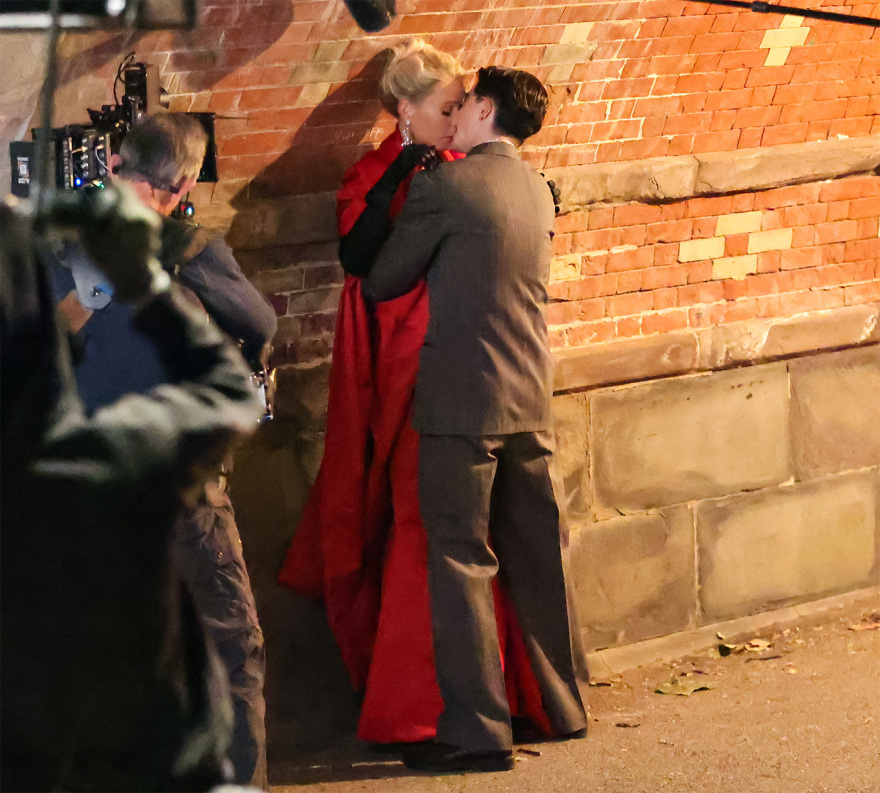 Η Γκουίνεθ Πάλτροου αποκάλυψε την αντίδραση των παιδιών της για τα φιλιά με τον Τιμοτέ Σαλαμέ στο  «Marty Supreme»