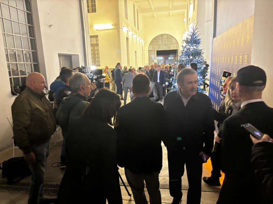 Με Καραμανλή, Βενιζέλο, Λαλιώτη και Λαζόπουλο η εκδήλωση για την «Κρίση της Δημοκρατίας σήμερα»