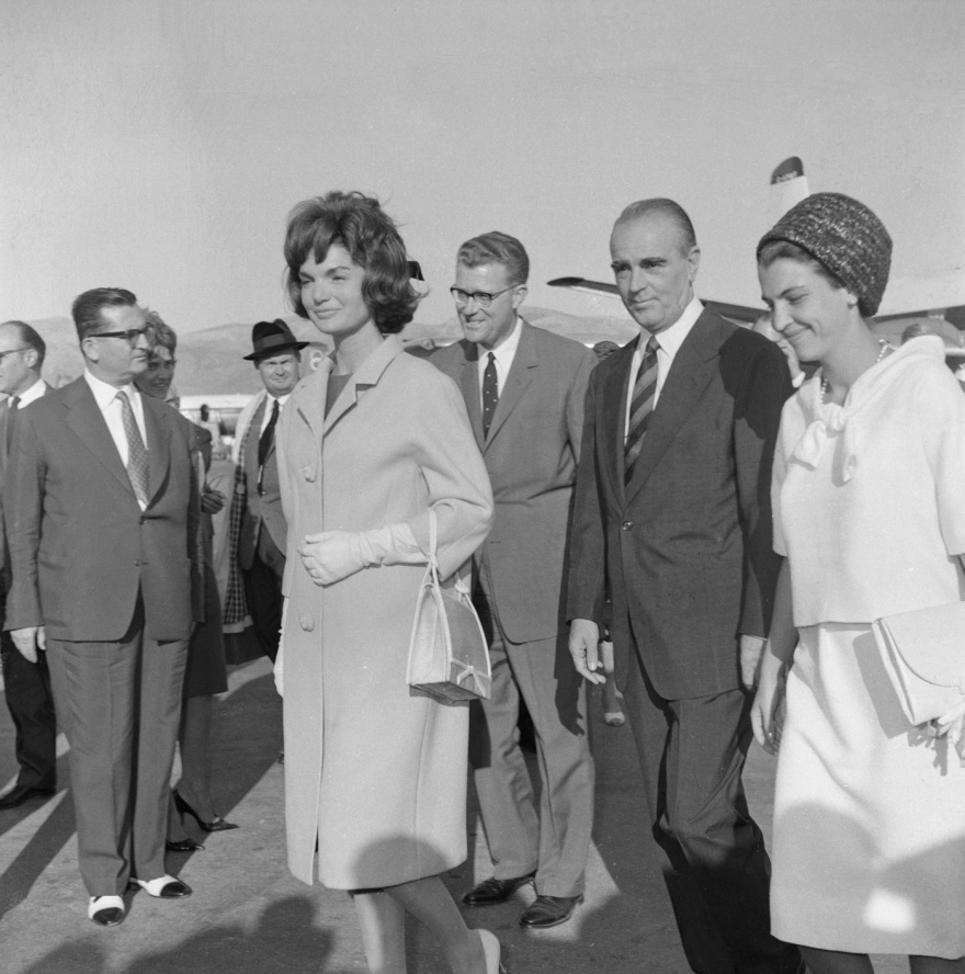 Κωνσταντίνος Καραμανλής - Αμαλία Μεγαπάνου: Η συνύπαρξη δυο ισχυρών προσωπικοτήτων και το διαζύγιο στο Παρίσι
