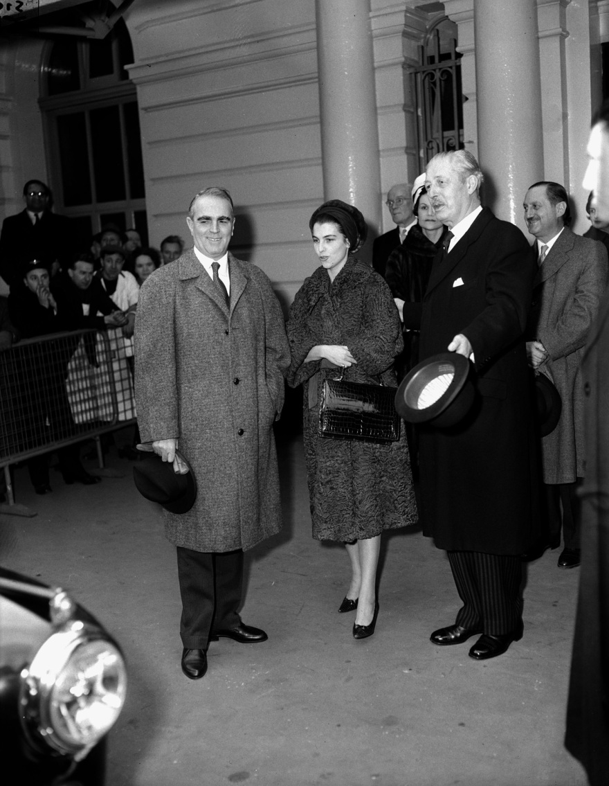 Κωνσταντίνος Καραμανλής - Αμαλία Μεγαπάνου: Η συνύπαρξη δυο ισχυρών προσωπικοτήτων και το διαζύγιο στο Παρίσι
