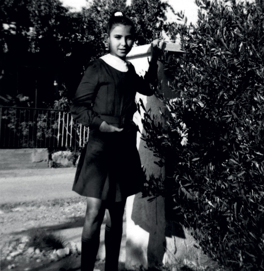 Η ιστορία της Κωνσταντίνας: Η τουρκική εισβολή, ο μεγάλος έρωτας, οι φήμες για τον Τσοβόλα