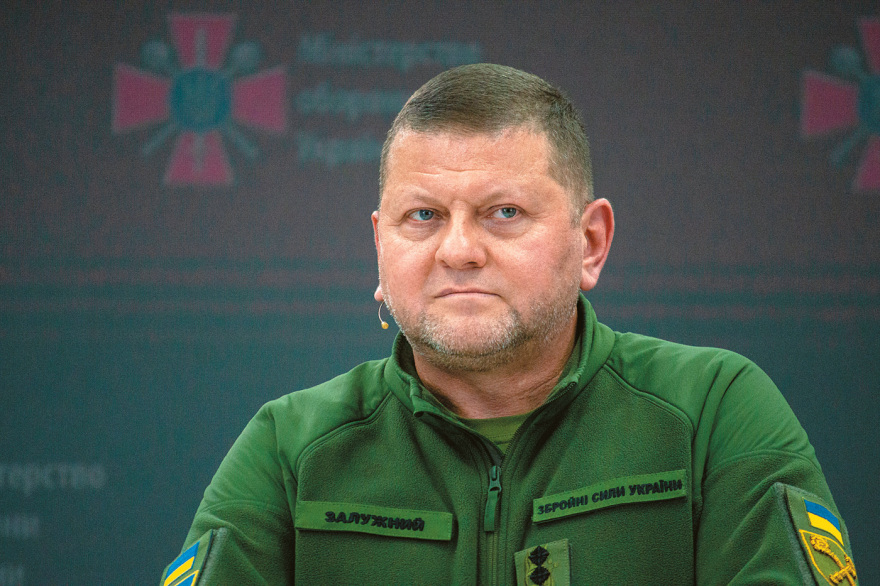 Ποιος είναι ο «Σιδερένιος Στρατηγός» Ζαλούζνι, πιθανός αντίπαλος του Ζελένσκι στις κάλπες - Ασφυκτικές πιέσεις στην Ουκρανία για εκλογές
