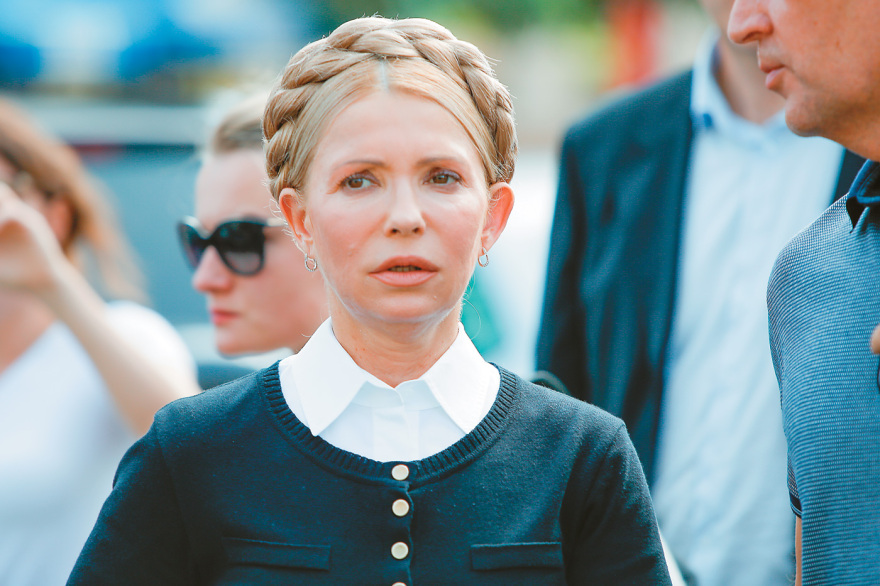 Ποιος είναι ο «Σιδερένιος Στρατηγός» Ζαλούζνι, πιθανός αντίπαλος του Ζελένσκι στις κάλπες - Ασφυκτικές πιέσεις στην Ουκρανία για εκλογές
