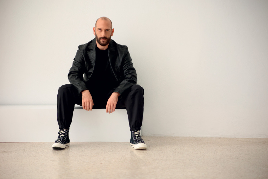 Διονύσης Στραβοράβδης: Ο καλός, ο κακός και... oι άγιοι